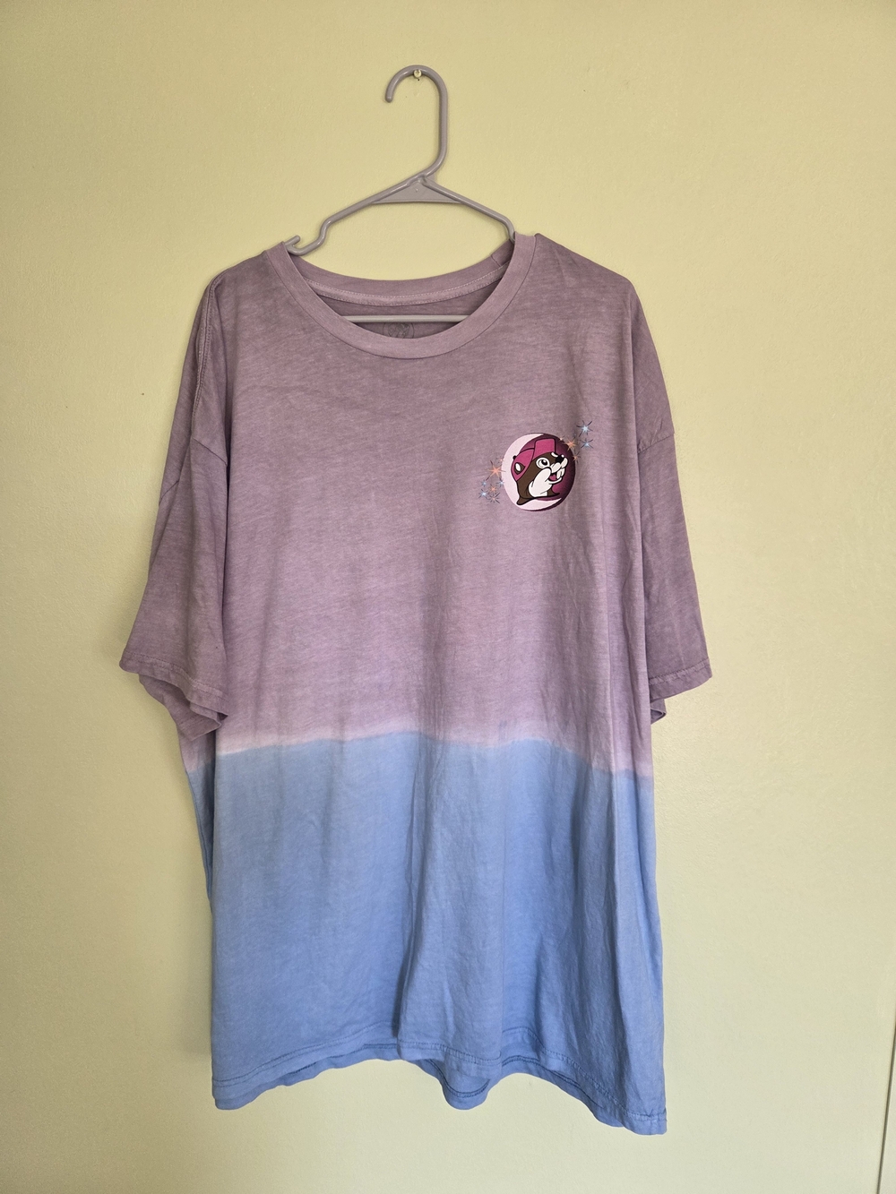 Buc ee's Lavender to Blue Graphic Tee 3XL .  35" Length
